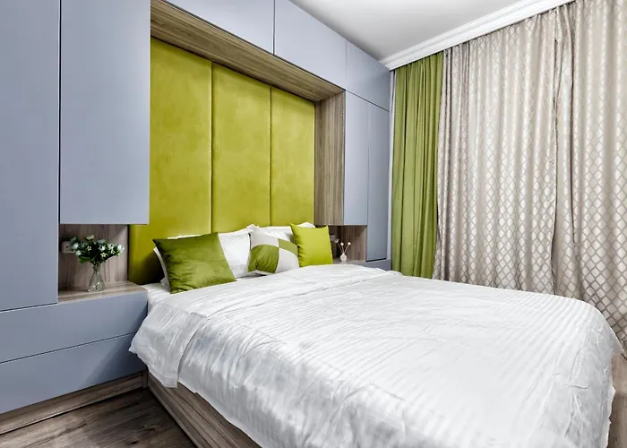 Smart Inn Апартаменты Возле Ботанического Сада, Expo